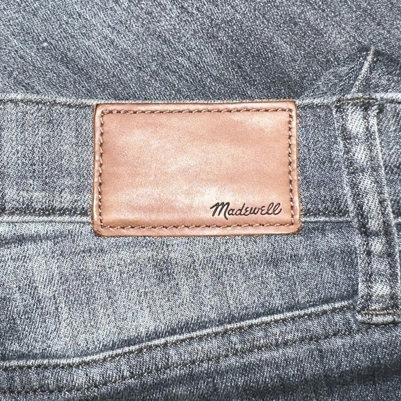 Madewell 9" High Riser Skinny Skinny Gray Jeans - Picture 6 of 9
